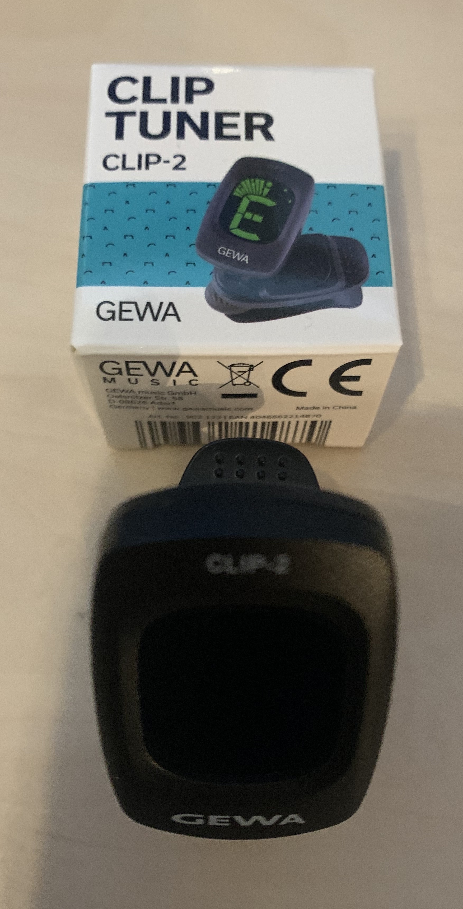 Stimmgerät - Clip Tuner - für alle Saiteninstrumente - schaltet beim Anstecken Automatisch ein