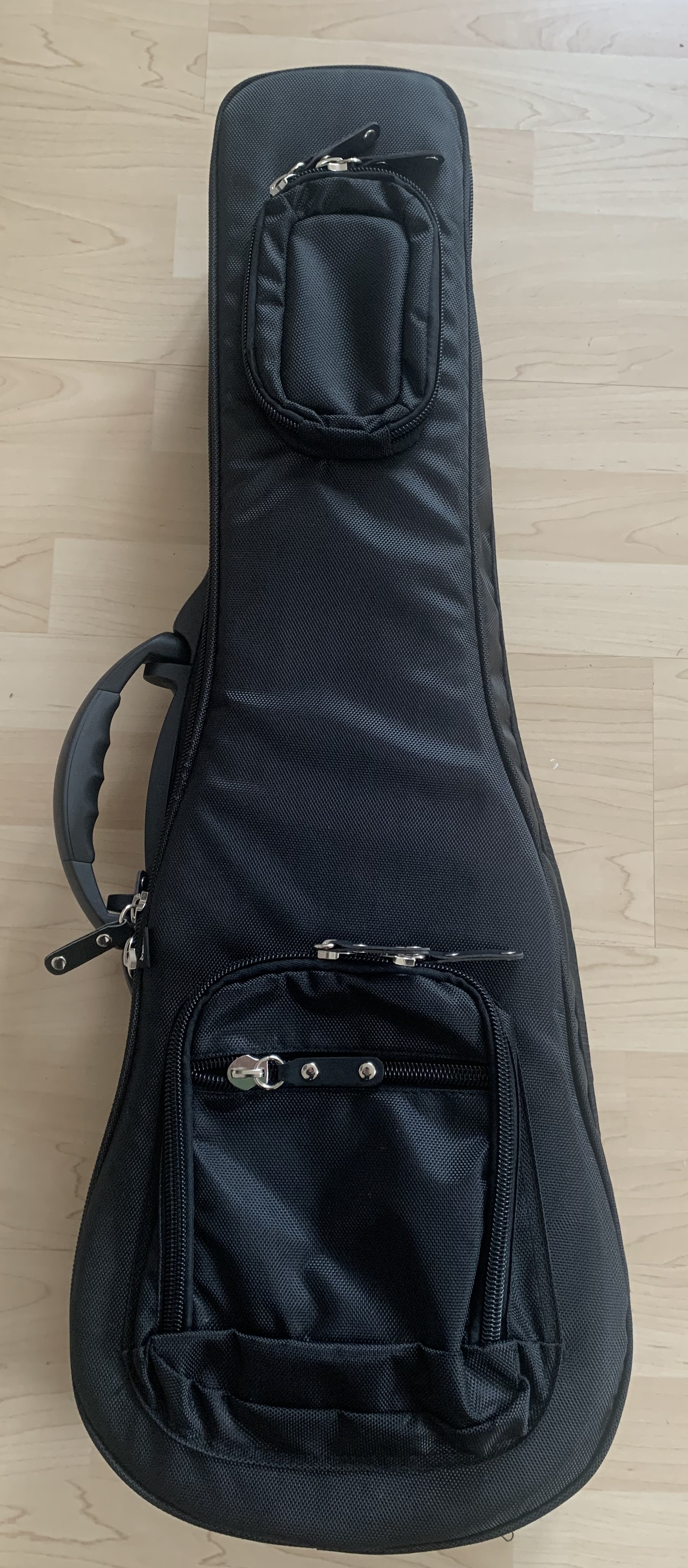 Moana Bariton Ukulele 30"  mit Premium Gigbag