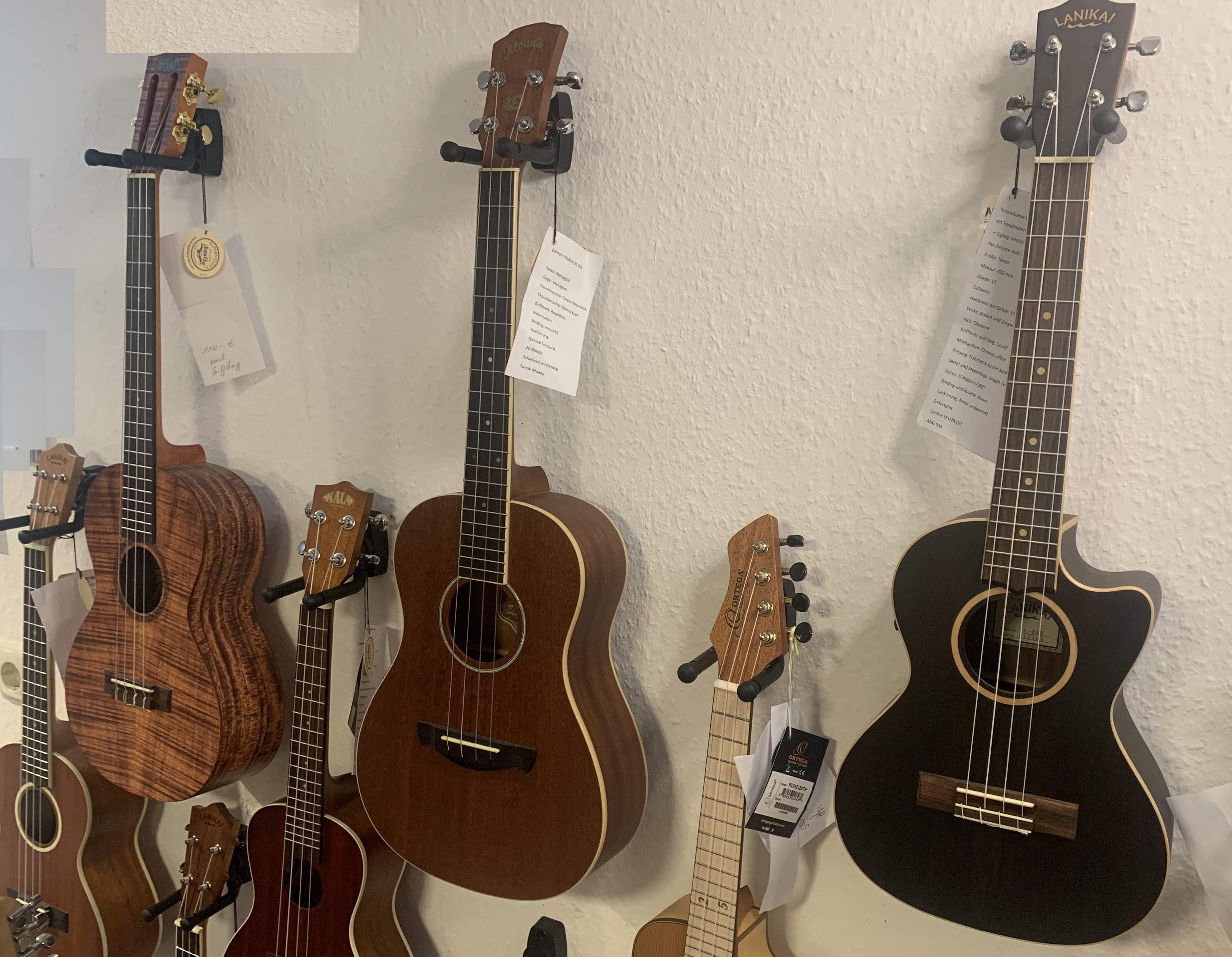 3 x Wandhalter für Ukulele - Gitarre - Bass - Mandoline - Banjo