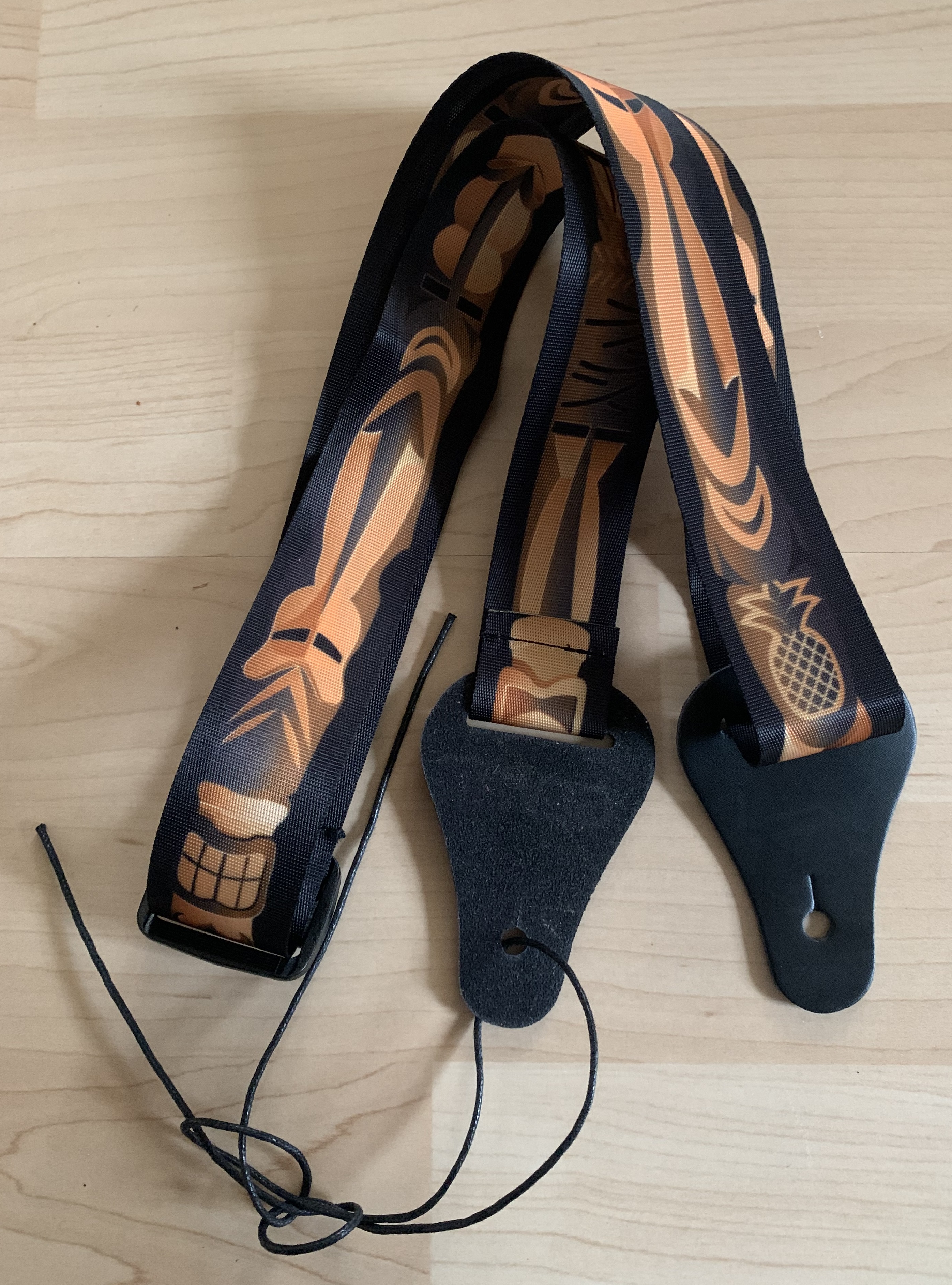 Ukulele Gurt mit 2 Gurthalteknöpfe-Gurtpins