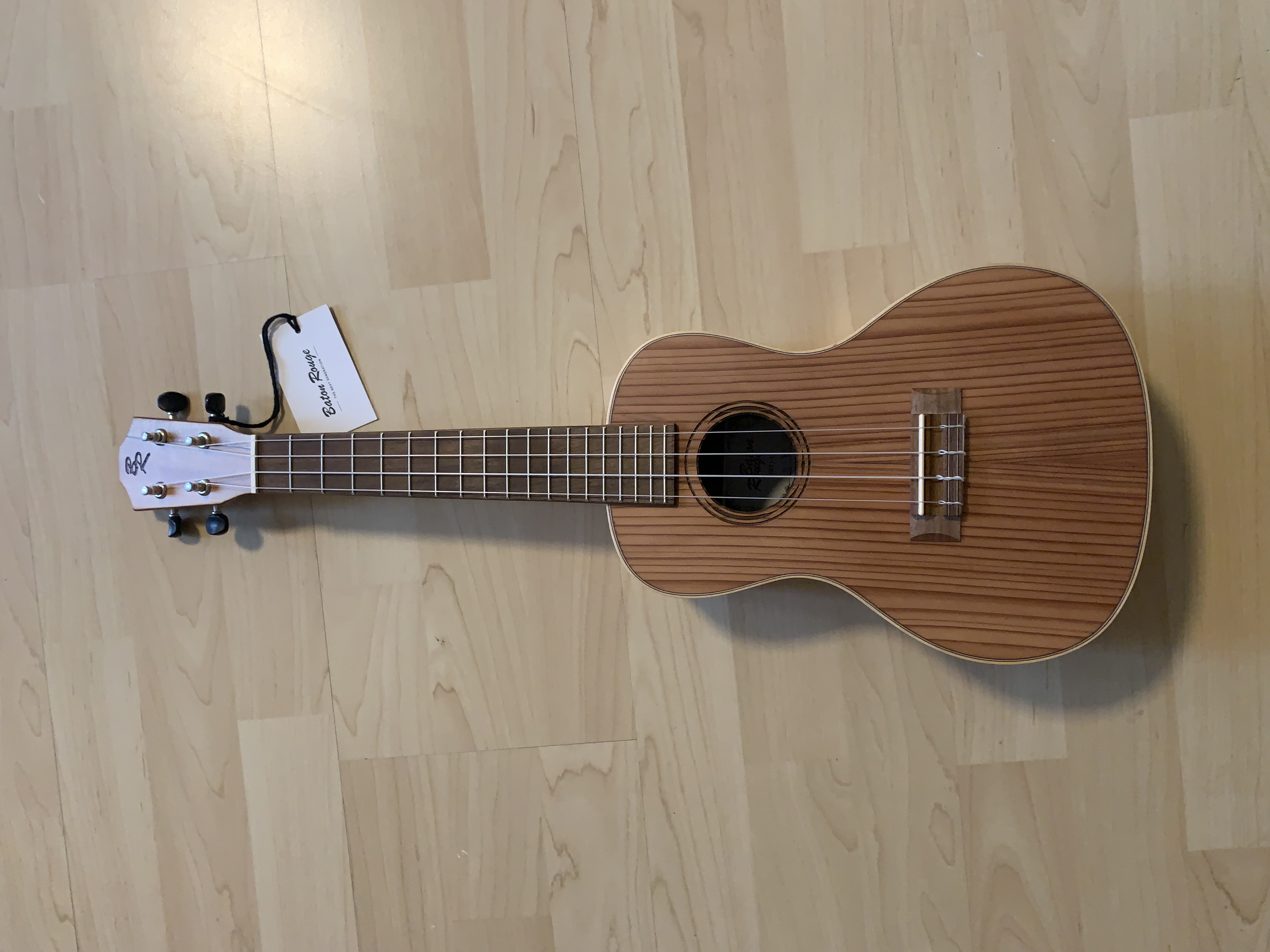 Konzert Ukulele Baton Rouge UVP: 217.--Euro SP: 99.--Euro