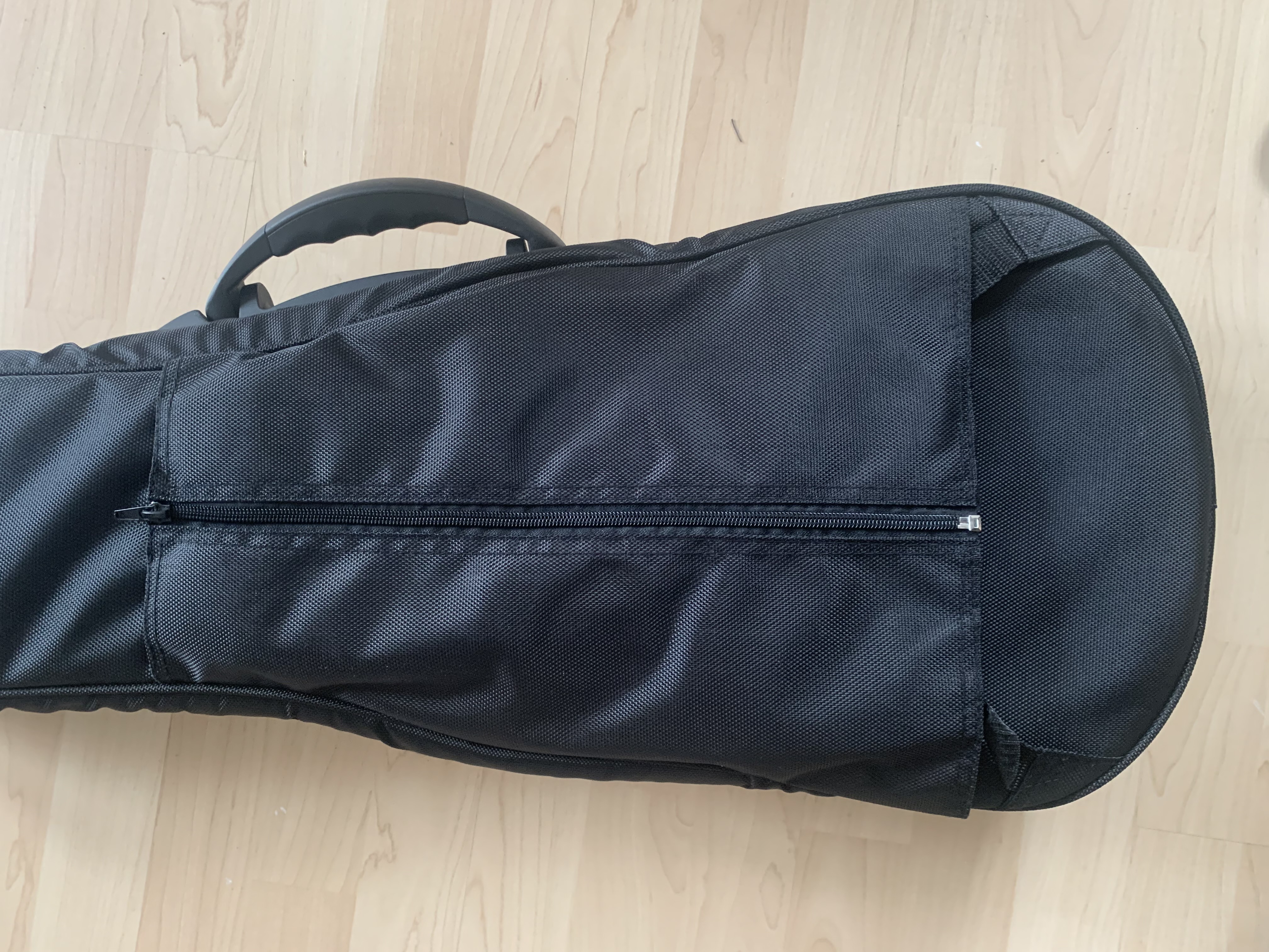 Moana Bariton Ukulele 30"  mit Premium Gigbag